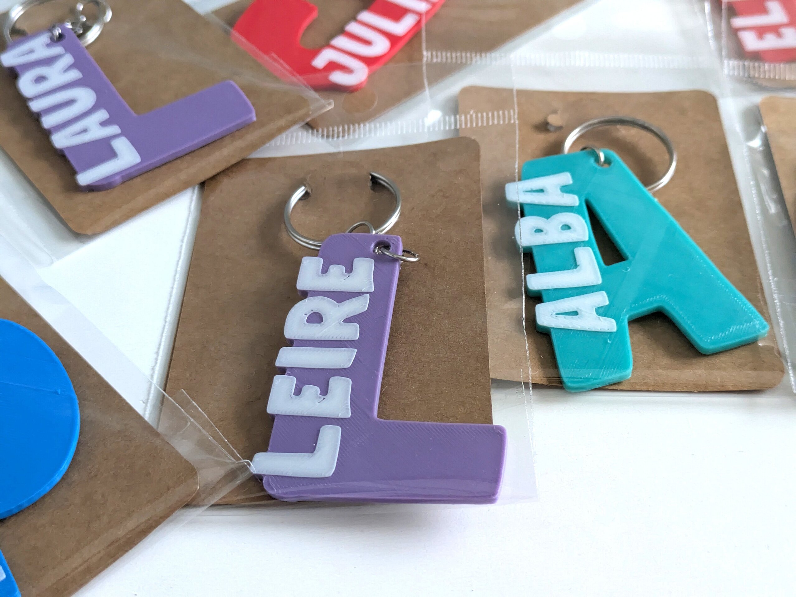 Llaveros Personalizados con Inicial y Nombre - 6