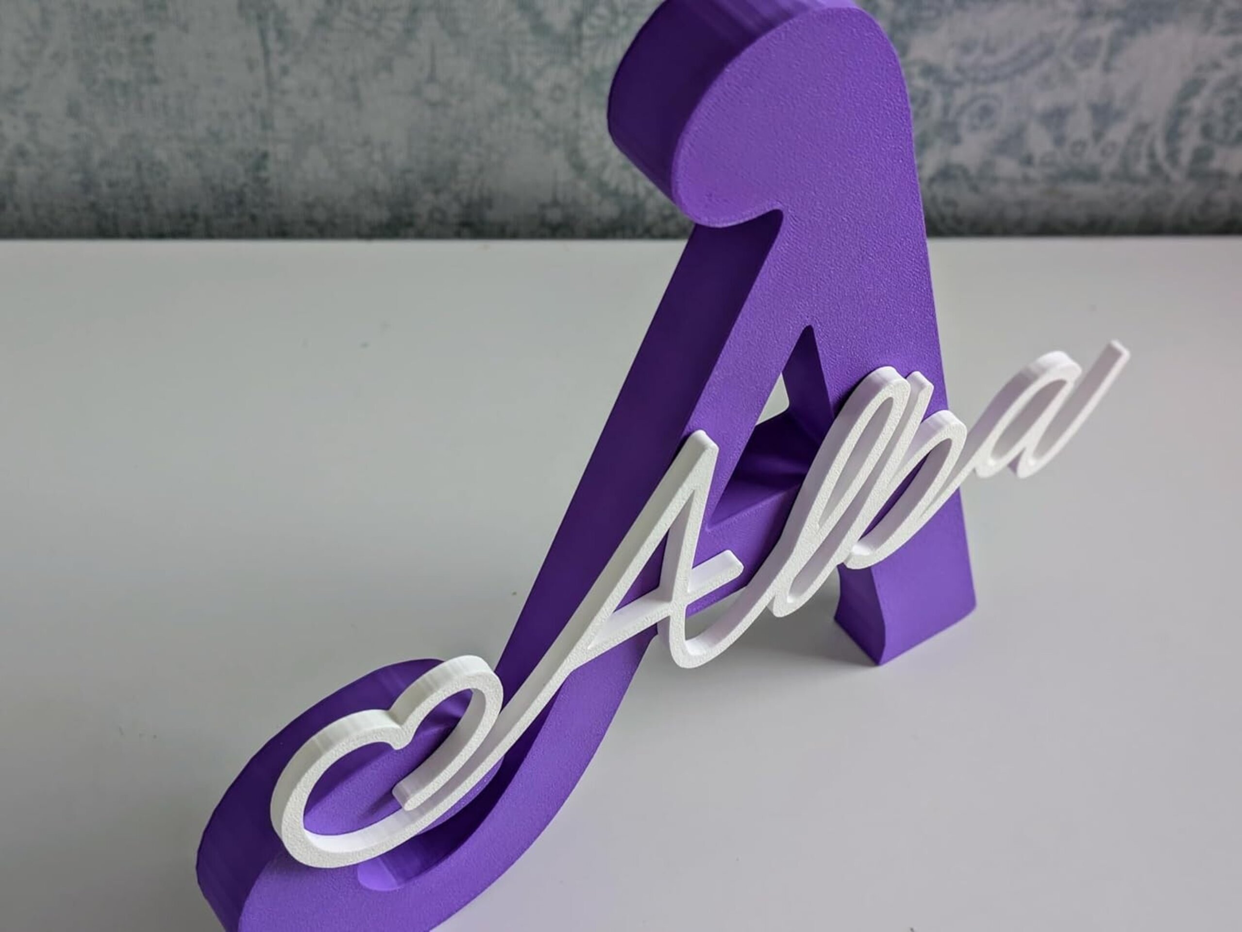 Inicial Decorativa con Nombre Personalizado - 5