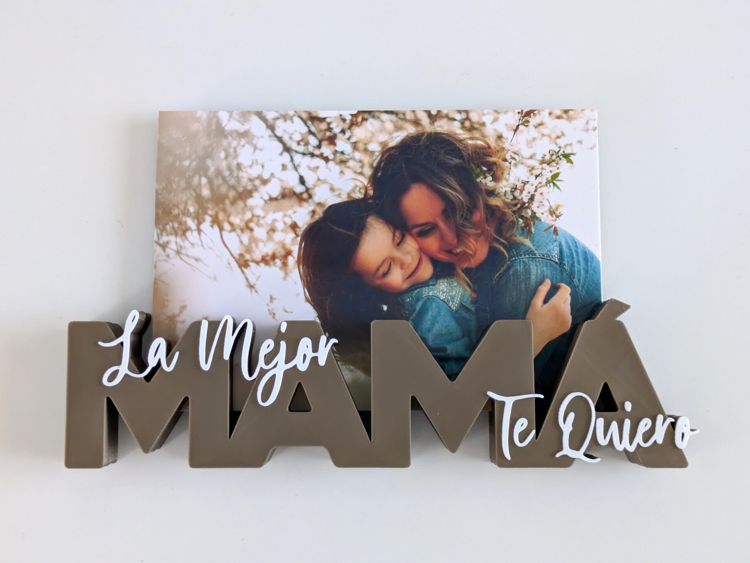 Portafoto Día de la Madre Personalizado – Letras “MAMÁ” con Foto 10x15 - 4